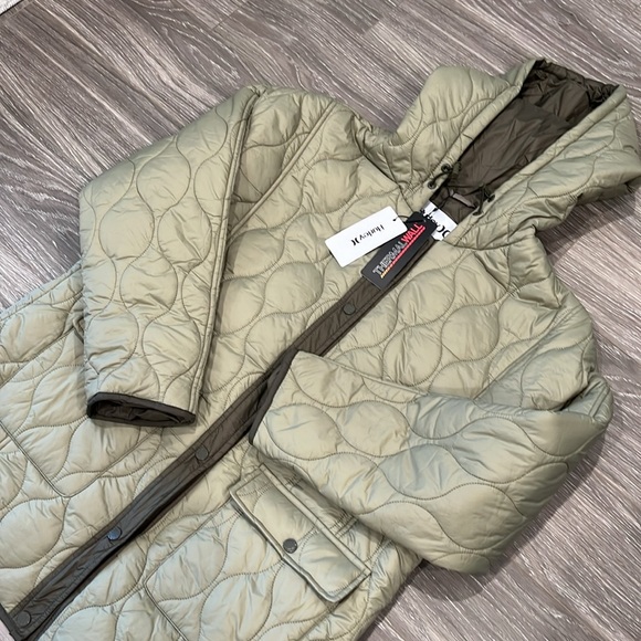 Hurley rossclair quilted parka. Size L. NWT - Picture 2 of 5